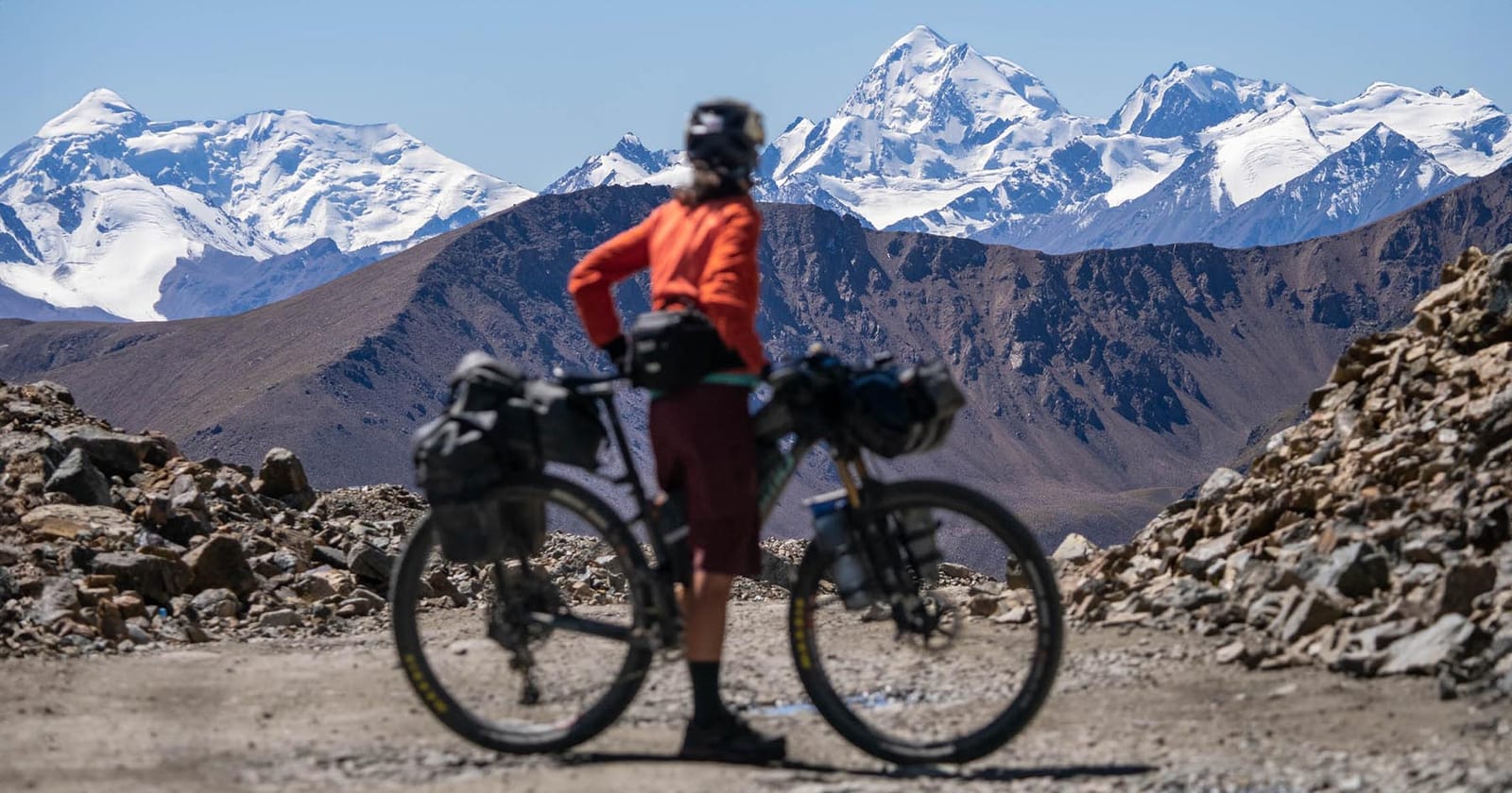 4 000 km středoasijským bikepackingem: jak se připravit na Kyrgyzstán a Tádžikistán