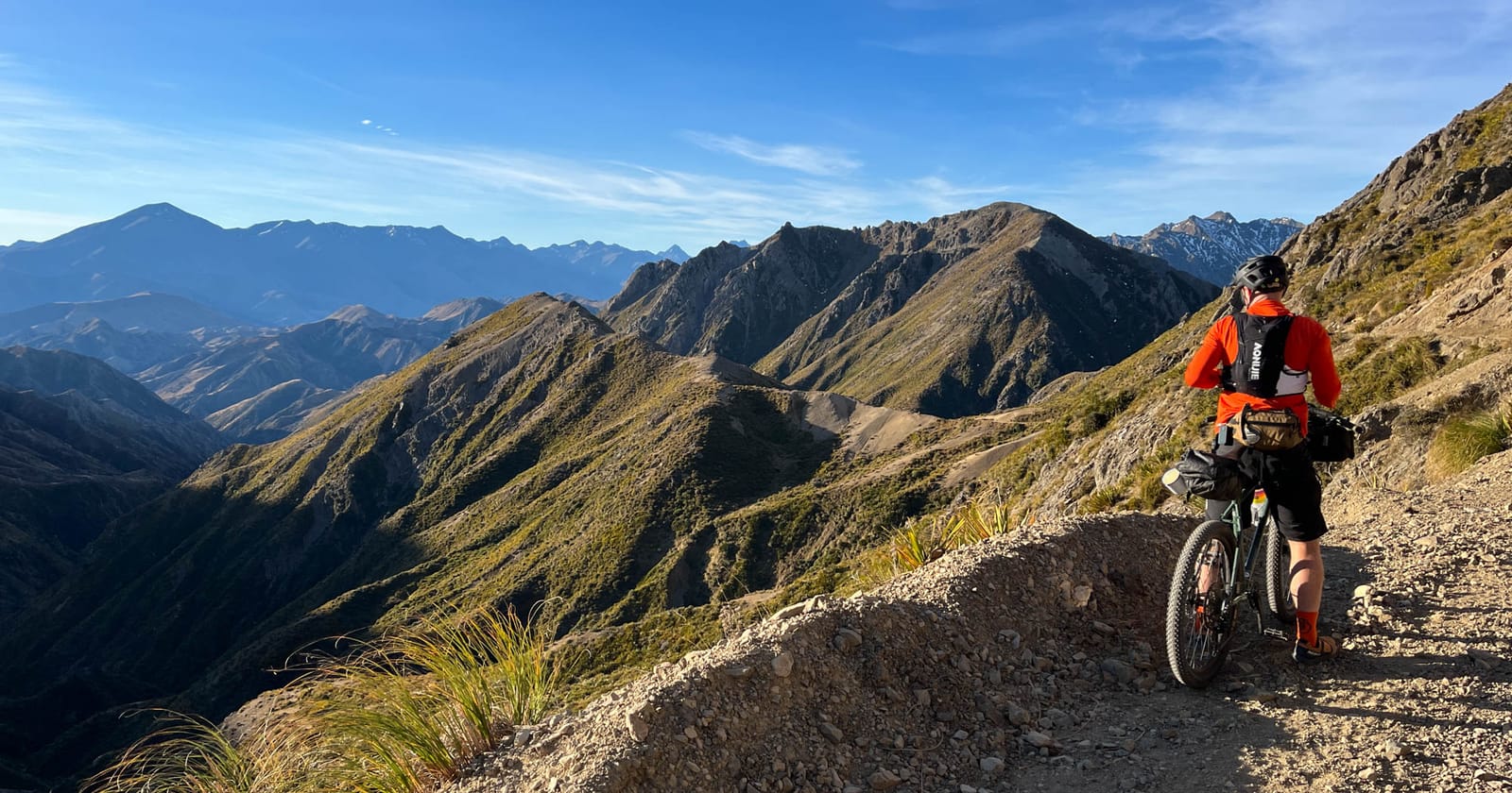 Víkendové dobrodružství na kole: co nás učí světová bikepacking komunita
