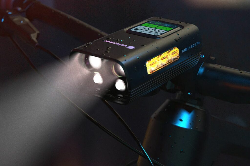 Veloneer smart bike light
