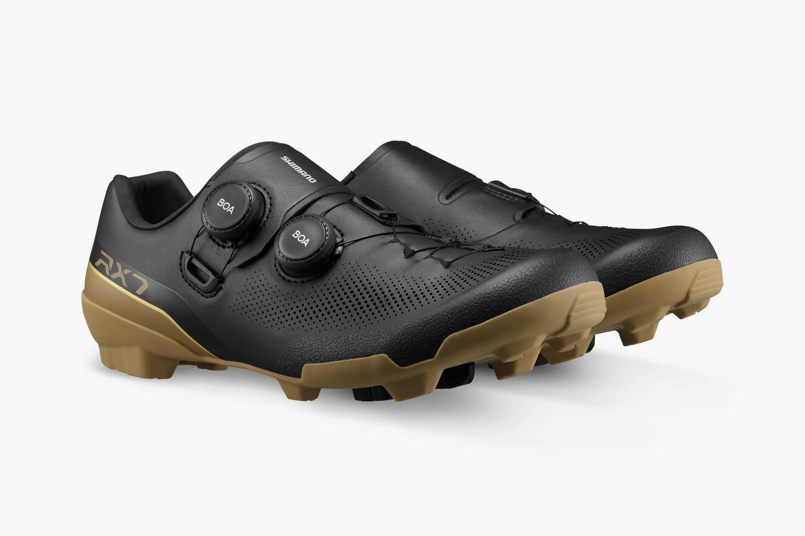 Shimano RX710: Gravel boty s Pontoon systémem, které mění hru pro bikepackery