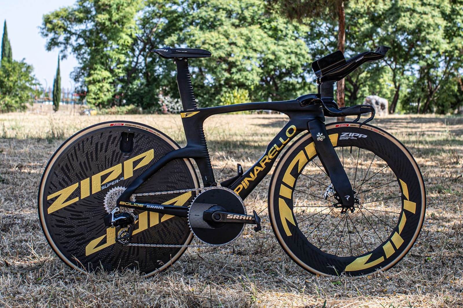 Pidcockův speciál: 3D tisk a 160mm kliky na Tour de France
