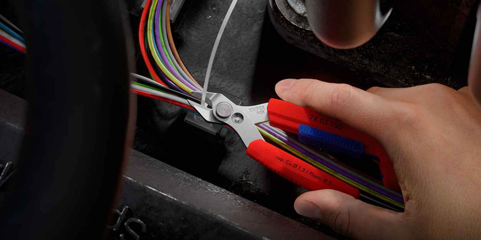 KNIPEX Slim Knips: precizní nářadí pro správu kabeláže na kole