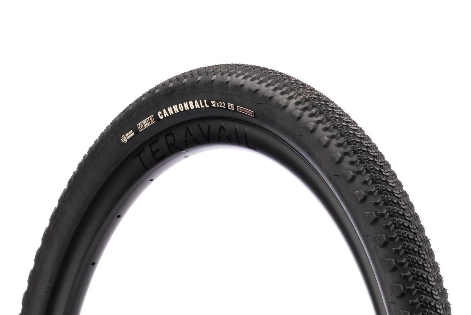 Teravail Cannonball 32: rychlá gravel pneumatika pro ty, kdo jedou dál