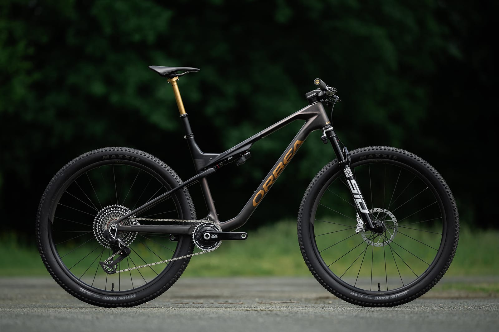 Orbea Oiz závodní horské kolo pro cross-country v novém designu modelové řady 2027